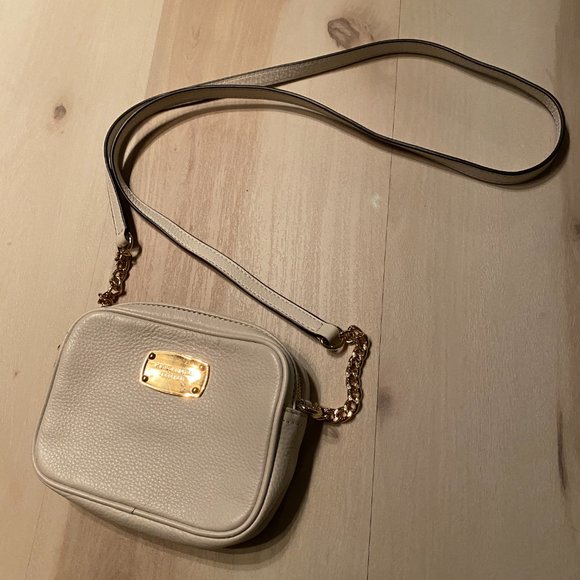 ✨Michael Kors✨Small Crossbody White Purse EUC - Picture 5 of 8